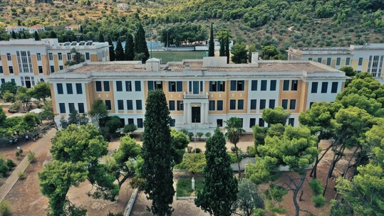 Σπέτσες– Θέατρο Αναργυρείου και Κοργιαλενείου Σχολής - «Μια μουσική βραδιά με τον Βιβάλντι» 
