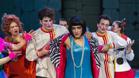 Αυτόχειρ! μια εξωφρενική κωμωδία ζωής και θανάτου στο Θέατρο REX | Σκηνή Μαρίκα Κοτοπούλη