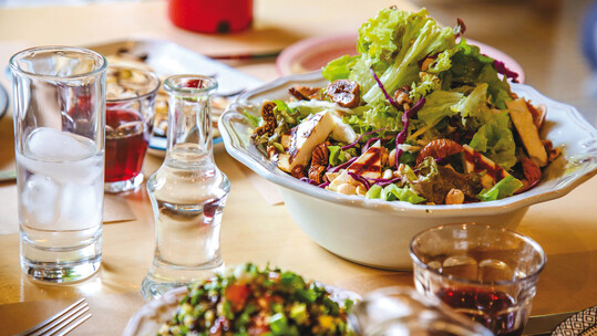 Κυβέλη, μεζεδοπωλείο