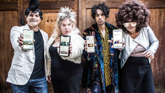 «Τα νέα μου είναι σαρωτικά» της Λένας Κιτσοπούλου στο Θέατρο Σφενδόνη