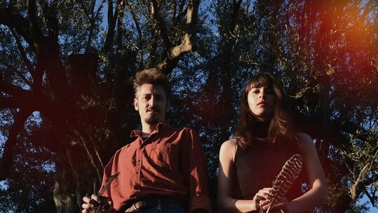 Music Escapades: Η εναλλακτική σειρά συναυλιών του ΚΠΙΣΝ επιστρέφει με τους Kadinelia και την Alkyone
