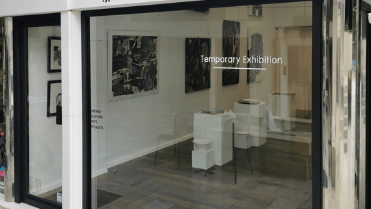 Woman in Modern Iran: Ομαδική έκθεση Ιρανών καλλιτεχνών