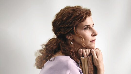 Μαρία Παπαλάμπρου: Από την Άννα Φρόιντ στην Αφροδίτη