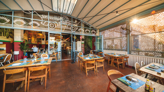Chilangos Taqueria & Tequileria: Νέες γεύσεις και signature cocktails στο αγαπημένο στέκι του Χολαργού