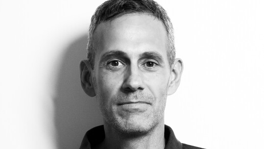 «Σκοτάδι με άλογα»