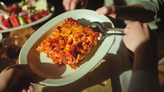 Ταβέρνα «Μπάμπης»: Η επιστροφή στην παράδοση έχει τη δική της γεύση