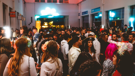 ΚΥΨΕΛΗ ΒΕΑΤ presents ‘ΝΤΙΣΚΟΝ ΑΣΤΥ’