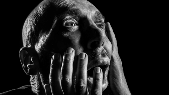 Paranoia του Γκυ Ντε Μωπασσάν