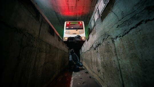 Οι GRIFTERS παρουσιάζουν το project SOFIA METRO INSIDE OUT