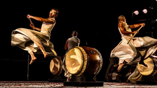 U-THEATRE – «Sword of Wisdom»: Μια ξεχωριστή πνευματική εμπειρία για πρώτη φορά στην Αθήνα
