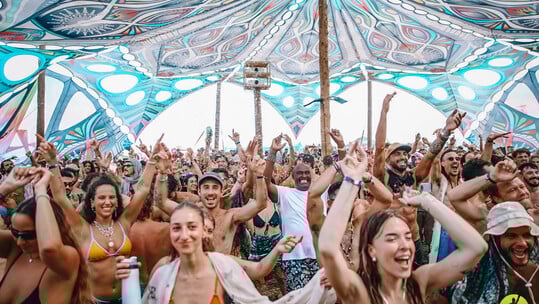 Free Earth Festival: Το παγκόσμιο party της ηλεκτρονικής μουσικής στην Ελλάδα