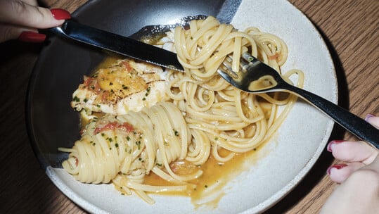 Anthes: Η fusion κουζίνα σε μια από τις πιο κομψές μορφές της