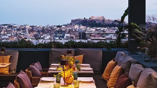 10 Urban Roof: Η νέα εποχή της ελληνικής δημιουργικής κουζίνας