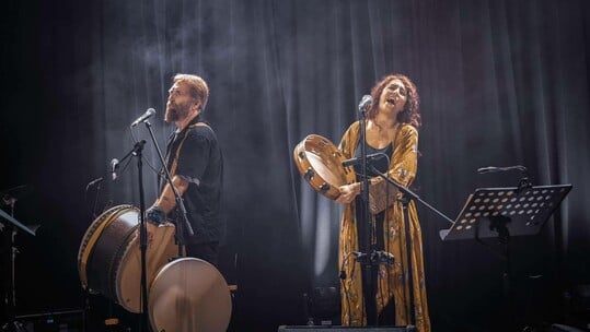 Οι Encardia επιστρέφουν στο Theatre of the NO για μια βραδιά χορού και μουσικής