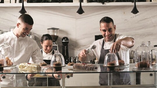 Zillers Pastry Bar: Η αριστοκρατική πλευρά του γλυκού βρίσκεται στο κέντρο της Αθήνας