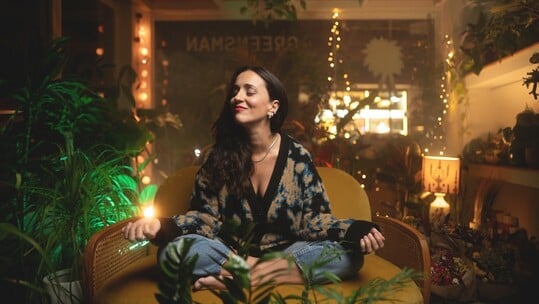 «Αιώνιες Γυναίκες»: Η Ευτυχία Μητρίτσα επιστρέφει στη σκηνή του Theatre of the NO