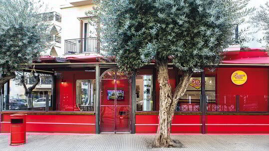 Sam Burgers: Το αμερικανικό diner μόλις ήρθε στο Περιστέρι