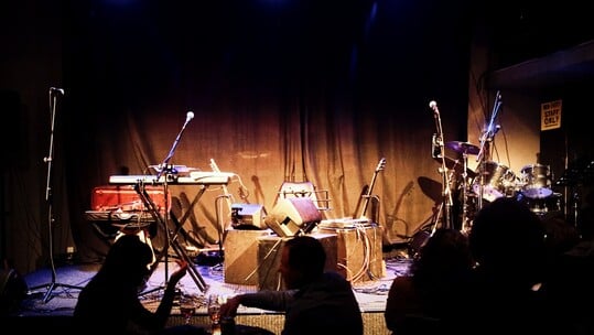 3ο Open Mic Challenge - New Talents Music Nights: Ανοιχτή σκηνή για νέους δημιουργούς στο Theatre of the NO