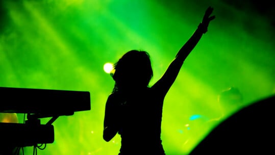 Sonic Sisters Festival: Μια γιορτή για τις γυναίκες της σύγχρονης μουσικής και της DJ κουλτούρας