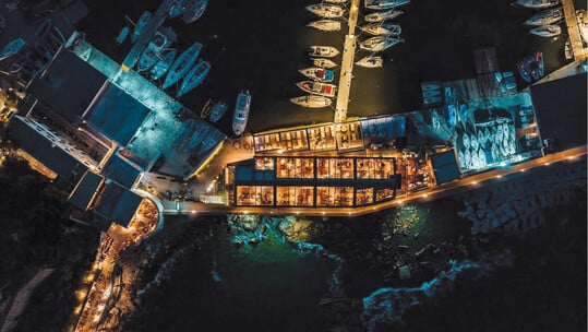 Ιστιοπλοϊκός: H Ριβιέρα του Πειραιά έχει έναν χώρο για κάθε στιγμή της ημέρας