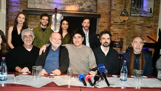 «ASTORIA» στο Θέατρο Παλλάς: Όσα πρέπει να γνωρίζεις πριν την μεγάλη πρεμιέρα