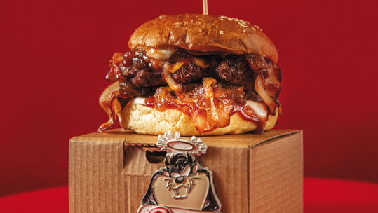 Sam Burgers: Street food από τον αμερικανικό Νότο στο Κουκάκι