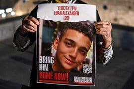 Κρίσιμες συνομιλίες ΗΠΑ - Χαμάς για εκεχειρία στη Γάζα: Απελευθερώνεται Ισραηλινοαμερικανός όμηρος