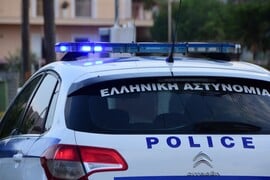 ΓΛΥΚΑ ΝΕΡΑ ΑΝΗΛΙΚΟΣ ΕΠΙΘΕΣΗ