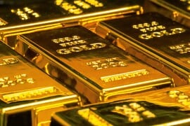 Γιατί η παγκόσμια ζήτηση για χρυσό εκτοξεύεται παρά τις ιστορικά υψηλές τιμές 