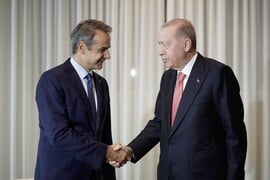 «Κλείδωσε» η συνάντηση Μητσοτάκη – Ερντογάν την Τρίτη