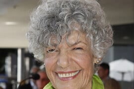 Πέθανε η Susan Stamberg, η πρώτη γυναίκα που παρουσίασε εθνικό ενημερωτικό πρόγραμμα στις ΗΠΑ