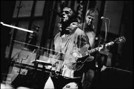 ΓΙΑ ΣΚ - James Bond: Θα ερμηνεύσουν οι Oasis το τραγούδι της νέας ταινίας;