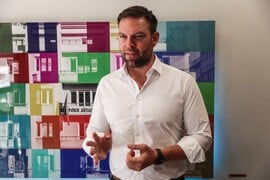 ΣΤΕΦΑΝΟΣ ΚΑΣΣΕΛΑΚΗΣ ΚΙΝΗΜΑ ΔΗΜΟΚΡΑΤΙΑΣ