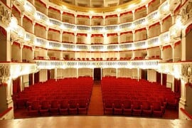 ΦΩΤΙΑ ΝΑΠΟΛΗ ΘΕΑΤΡΟ SANNAZARO