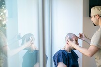 Τι να προσέξετε προτού προχωρήσετε στη μεταμόσχευση μαλλιών