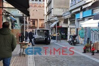 Θεσσαλονίκη: Ιδιοκτήτης καταστήματος βρήκε νεκρό τον άστεγο που φιλοξενούσε λόγω ψύχους