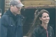 Εμφανίστηκε η Κέιτ Μίντλετον: Στη δημοσιότητα το βίντεο της επίσκεψης στη φάρμα 