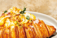 Overoll Croissanterie: Προορισμός για πρωινό καφέ και brunch