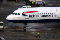Αεροσκάφος της British Airways έπιασε φωτιά αφού ο πιλότος μπέρδεψε το αριστερό με το δεξί