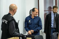 Πολίτες του Ράιχ: Η Γερμανία συνέλαβε τον αυτοανακηρυγμένο «βασιλιά» και διέλυσε την ακροδεξιά οργάνωσή του