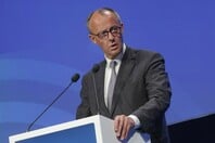 Χώρα τεμπέληδων; - Γιατί ο Μερτς θέλει να δουλεύουν περισσότερο οι Γερμανοί