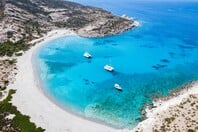 Το νησί που αποθεώνει το National Geographic αντί της «πανάκριβης και γεμάτης τουρίστες Σαντορίνης»
