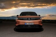 Τα ηλεκτρικά μοντέλα της Opel είναι οικογενειακή υπόθεση