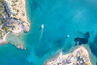 Μια ιστορία φωτός: Όταν η ζωή σου στο νησί αποκτά νέες προοπτικές