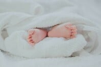Αγγλία: Όλα τα νεογέννητα θα υποβάλλονται σε έλεγχο DNA μέσα στην επόμενη δεκαετία