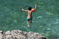 Καιρός - Τσατραφύλλιας: Έρχεται «εντυπωσιακή βουτιά» του υδραργύρου και ακολουθεί νέα θερμή εισβολή 