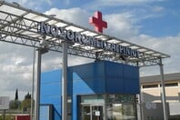 Αγρίνιο: Πατέρας έκανε όπισθεν και τραυμάτισε θανάσιμα το δίχρονο παιδί