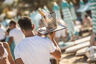 Ένας κανονικός αφελληνισμός