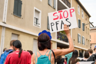 Επαναστατική ανακάλυψη: Εντερικά μικρόβια απομακρύνουν «παντοτινά χημικά» από το σώμα
