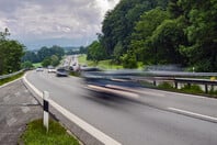 Γερμανία: Οδηγός καταγράφηκε να τρέχει με 321 χλμ/ώρα στην Autobahn - Του αφαιρέθηκε η άδεια για 3 μήνες